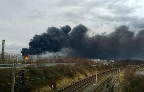 壳牌石油公司德国厂区爆炸起火
